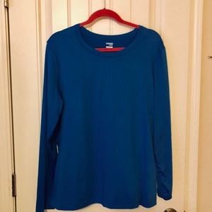 Danskin Now Fitted Active wear long sleeve shirt